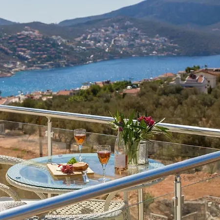 Dahlia Penthouse - Beautiful Luxurious Private Pool Fantastic Harbour Views
